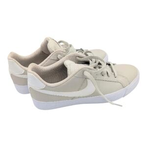 Nike Women's Court Royale AC Pale Gray And White Size 9 Sneaker 🎉Host Pick🎉